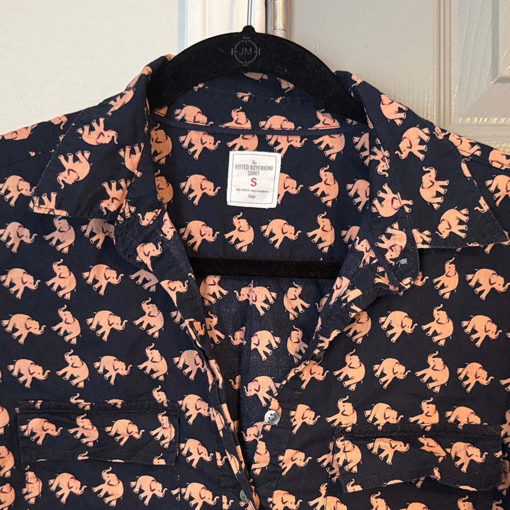 GAP Dark Blue Cotton Long Sleeve Pullover Shirt with Pink Elephant Print - Picture 5 of 13